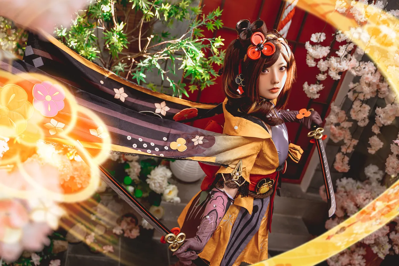 Messie Huang - Chiori-erohere2.webp